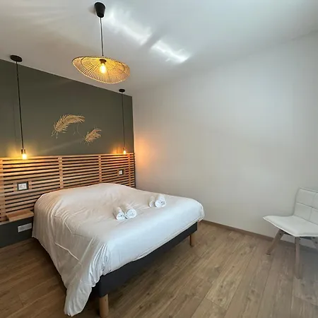 Du Naussac Acces Direct A La Сasa de vacaciones *